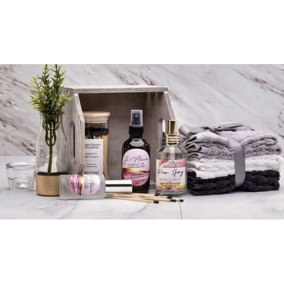 J' Maure Candle Co All Natural Scented Room Spray (4oz, Clear) Air Freshener Odor Eliminator for Home, Linen, Bathroom, and Car -Long Lasting Concentrated Room Spray (Strawberry Guava)