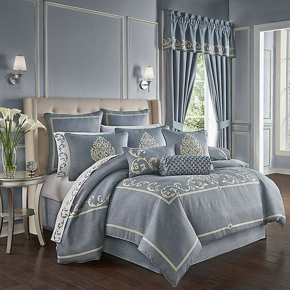 J. Queen New York Aurora Comforter Set King