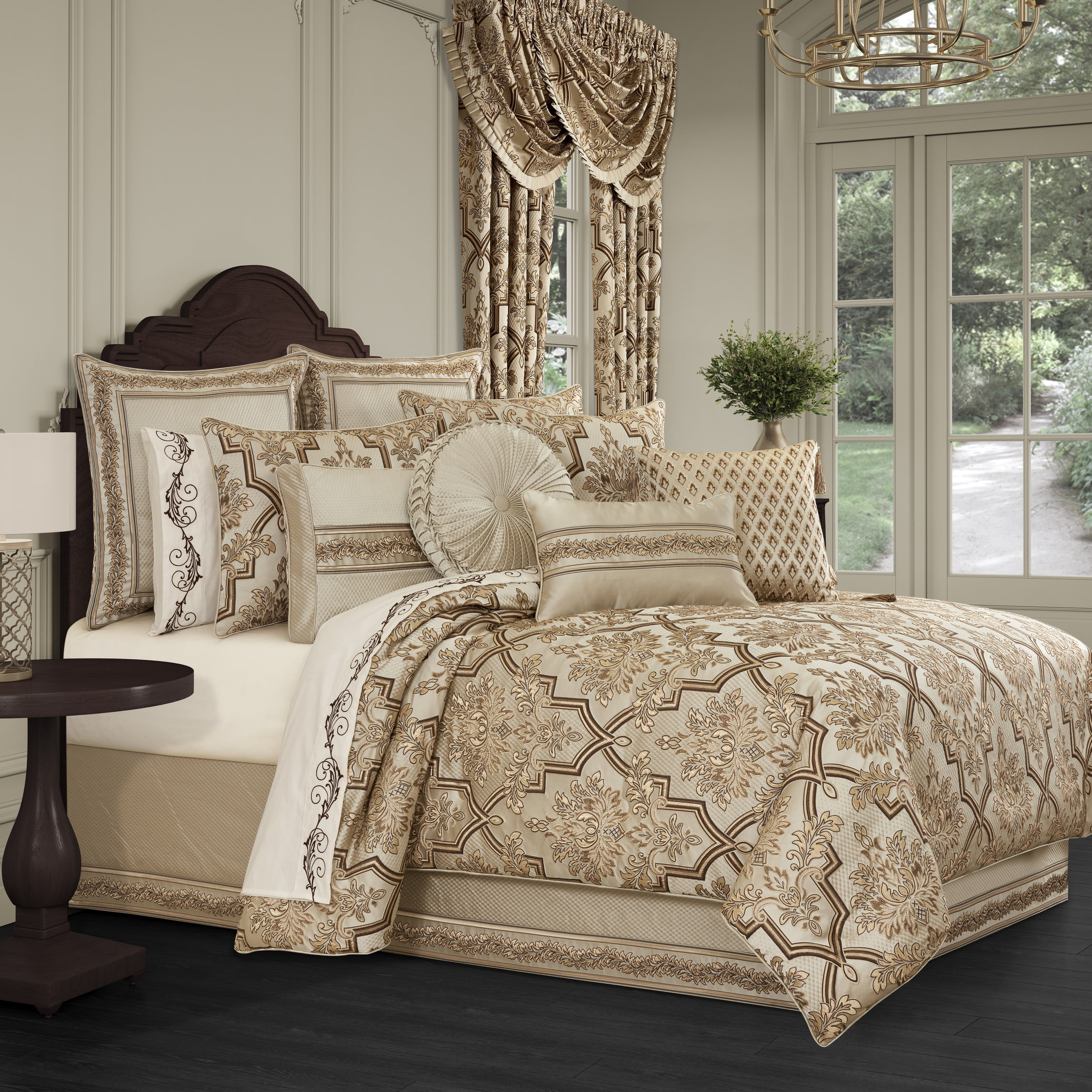 King Sand and Gold Woven Comforter Set