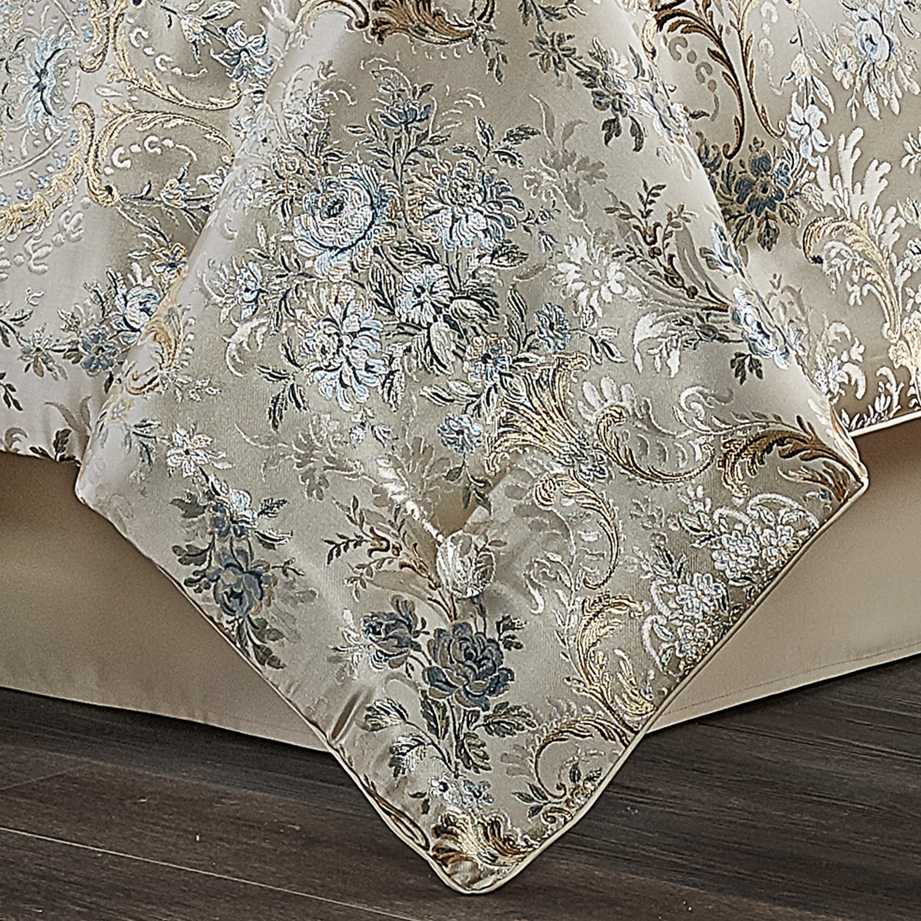 Jacqueline Teal Woven Queen Comforter Set with Gathered Embellishment