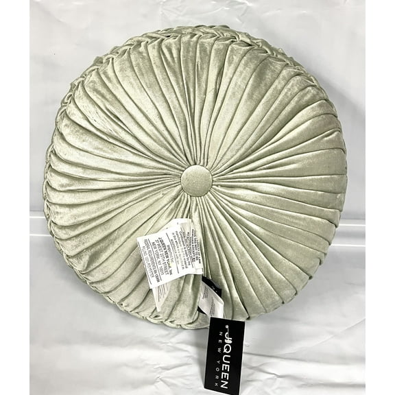 J Queen New York Romance Tufted Round Pillow Sytle 1978 Tufrd