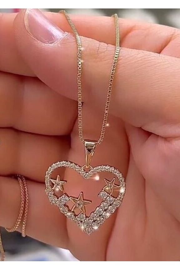 VVS Moissanite Ladies Trendy Gift Heart Pendant Chain Yellow Gold Plated Silver