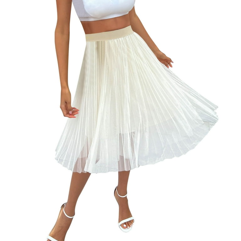 White layered 2024 skater skirt