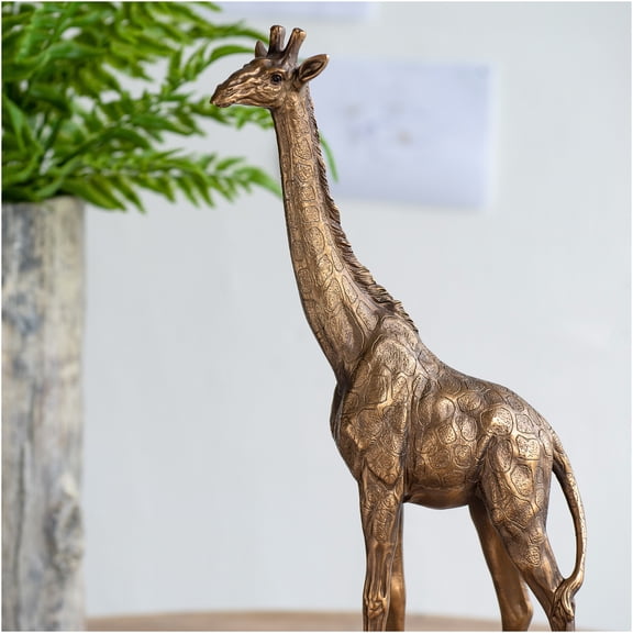 JERFIT Copper Giraffe Statue, Modern Animal Figurine Home Decor, Elegant Polyresin Sculpture for Shelf, Tabletop, or Console Accent