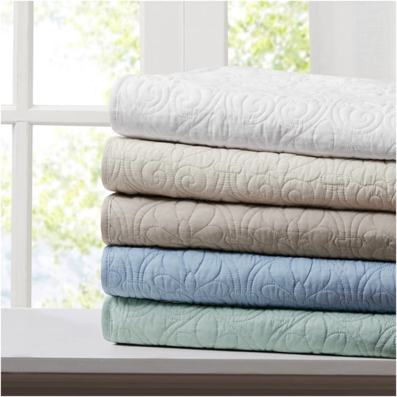 JERFIT Oversized Quilted Cotton Throw Blanket, Ultra Soft & Lightweight All-Season Decorative Bedspread for Couch, Sofa, Bed, Seafoam Green