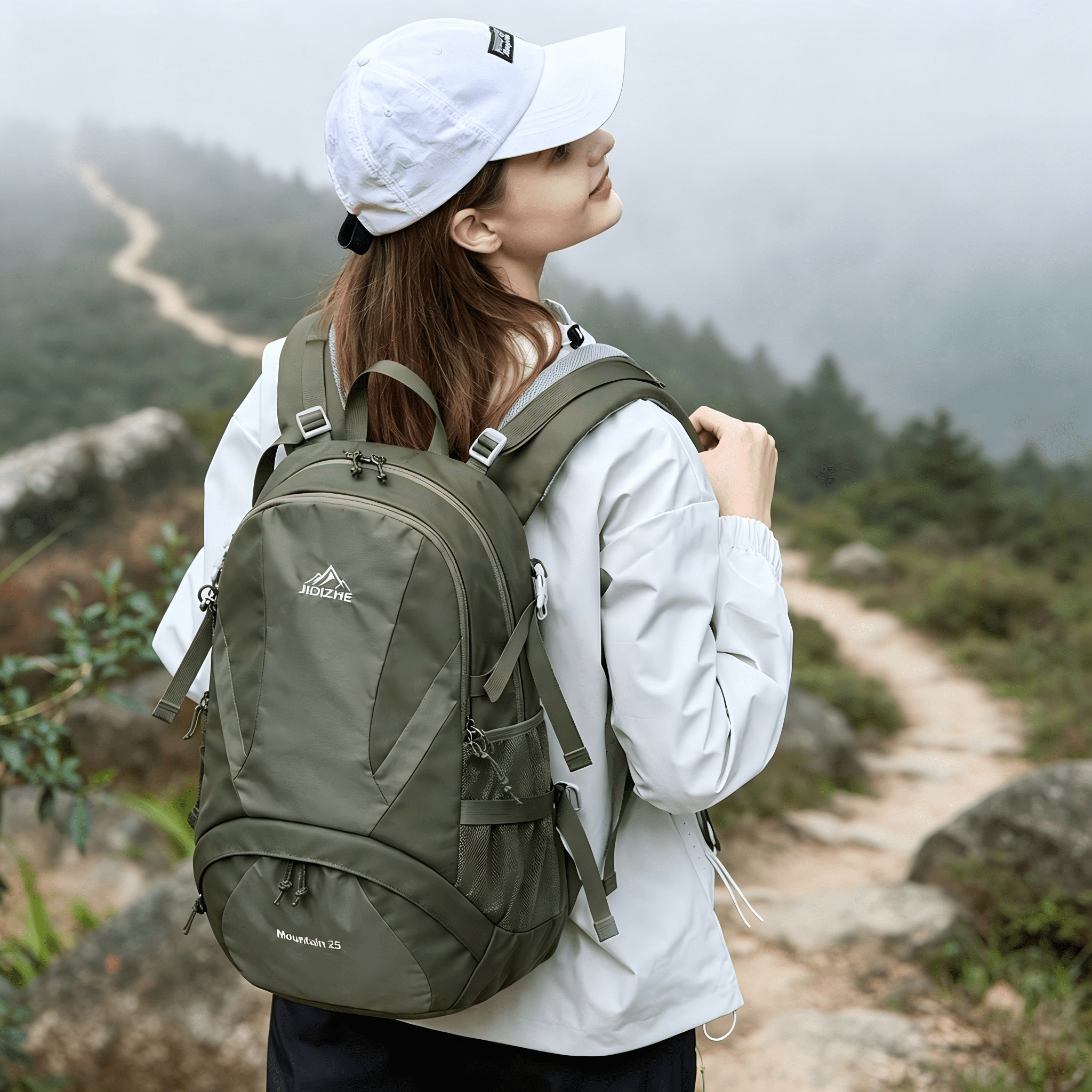 JIDIZHE 25L Hiking Backpack, Water Resistant Daypack with Rain Cover, Lightweight Design, Adjustable Chest Strap & Breathable Back Pad, Unisex for Hiking, Camping & Travel, Green