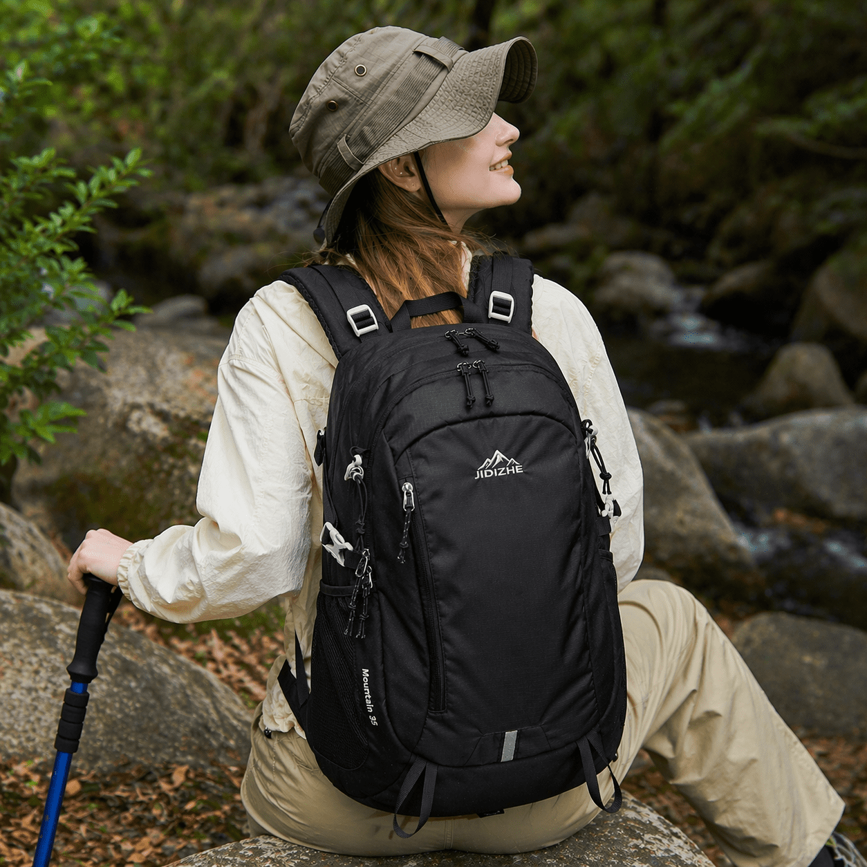 JIDIZHE 35L Polar Explorer Hiking Backpack, Lightweight Water-Resistant Outdoor Travel Backpack for Men & Women, Black