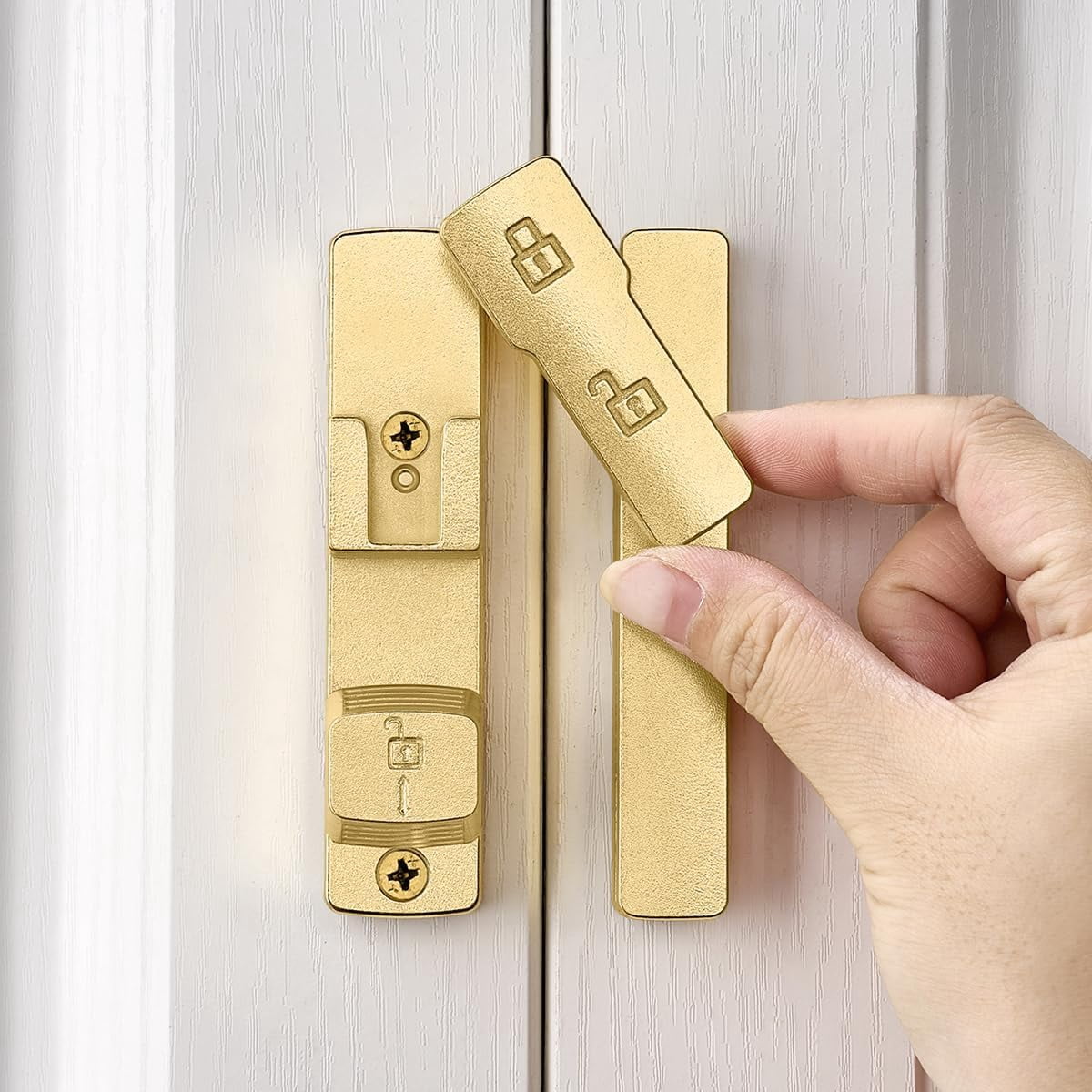 JJEAN-2 Packs Gold 180 Degree Barn Door Lock,Flip Gate Latches Hardware,Zinc Alloy Door Lock,Protect Privacy,for Barn Door,Cabinets,Windows,Garden,Bathroom