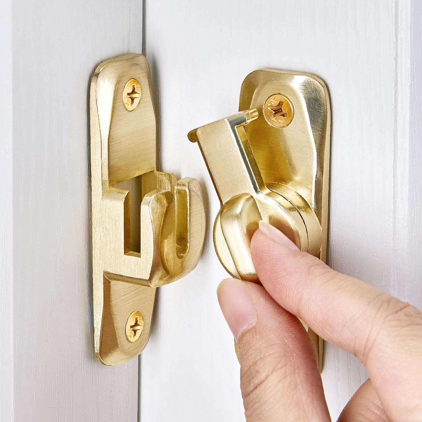 JJEAN-3 Packs Barn Door Latches,Gold 90/180 Degree Gate Lock,Zinc Alloy Right Angle Door Lock Latch,Flip Gate Latches Hardware,Door Security Sliding Door Latch Lock fo Cabinets,Bathroom,Barn Door