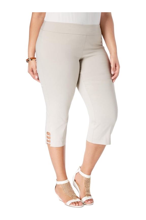 Womens Studded Mid Rise Capri Pants Beige 2X