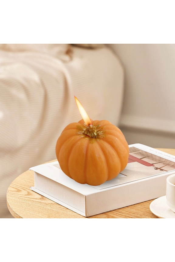Lifelike Pumpkin Scented Candle with Natural Essential Oils, European Style Fall Decor for Mantel Display and home Decoration