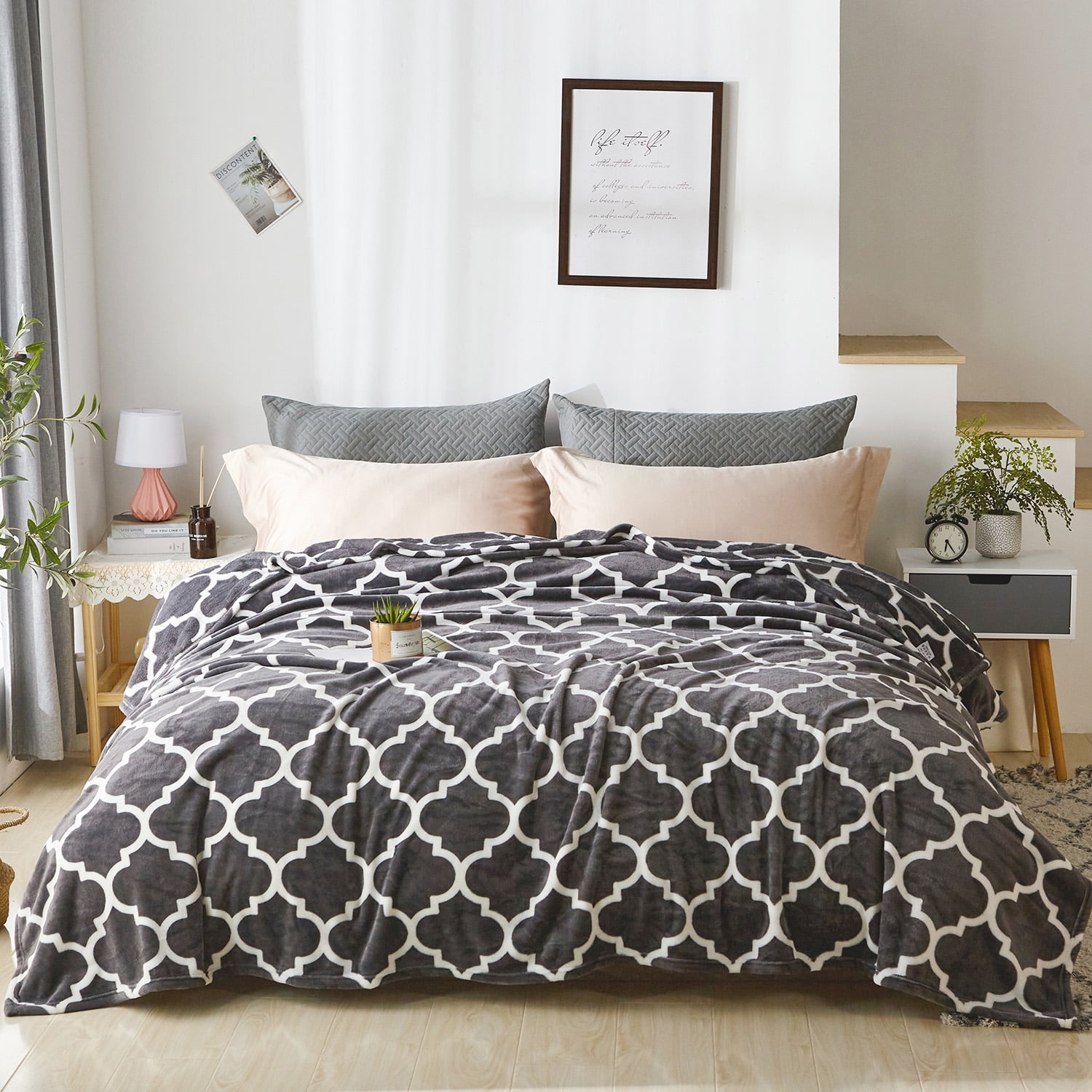 JML Gray, White, Multi-color Printed Polyester Reversible Bed Blanket Queen