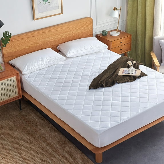 JML King Mattress Pad , 16" Deep Pocket Mattress Cover, Soft Quilted Mattress Protector