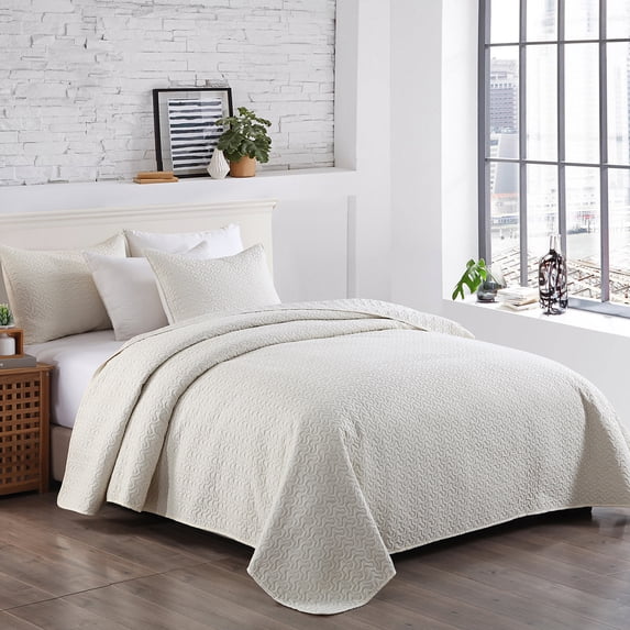 JML Quilt Set Queen 3 Piece Coverlet, Microfiber Embossed Bedspread with 2 Shams,88"x92"