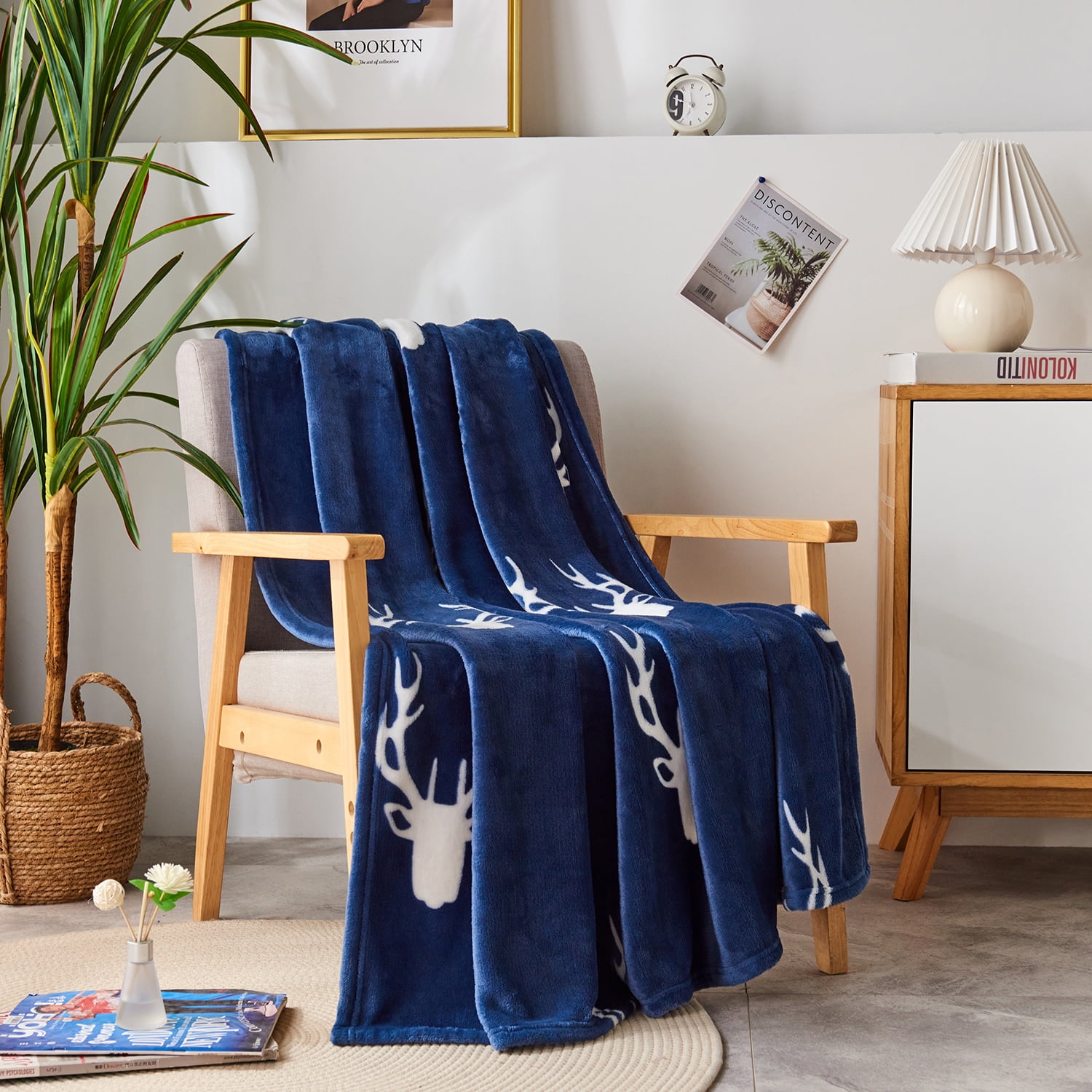 JML Fleece Throw Blanket Soft Cozy Plush Nap Blanket,50"x60", Navy Deer Head