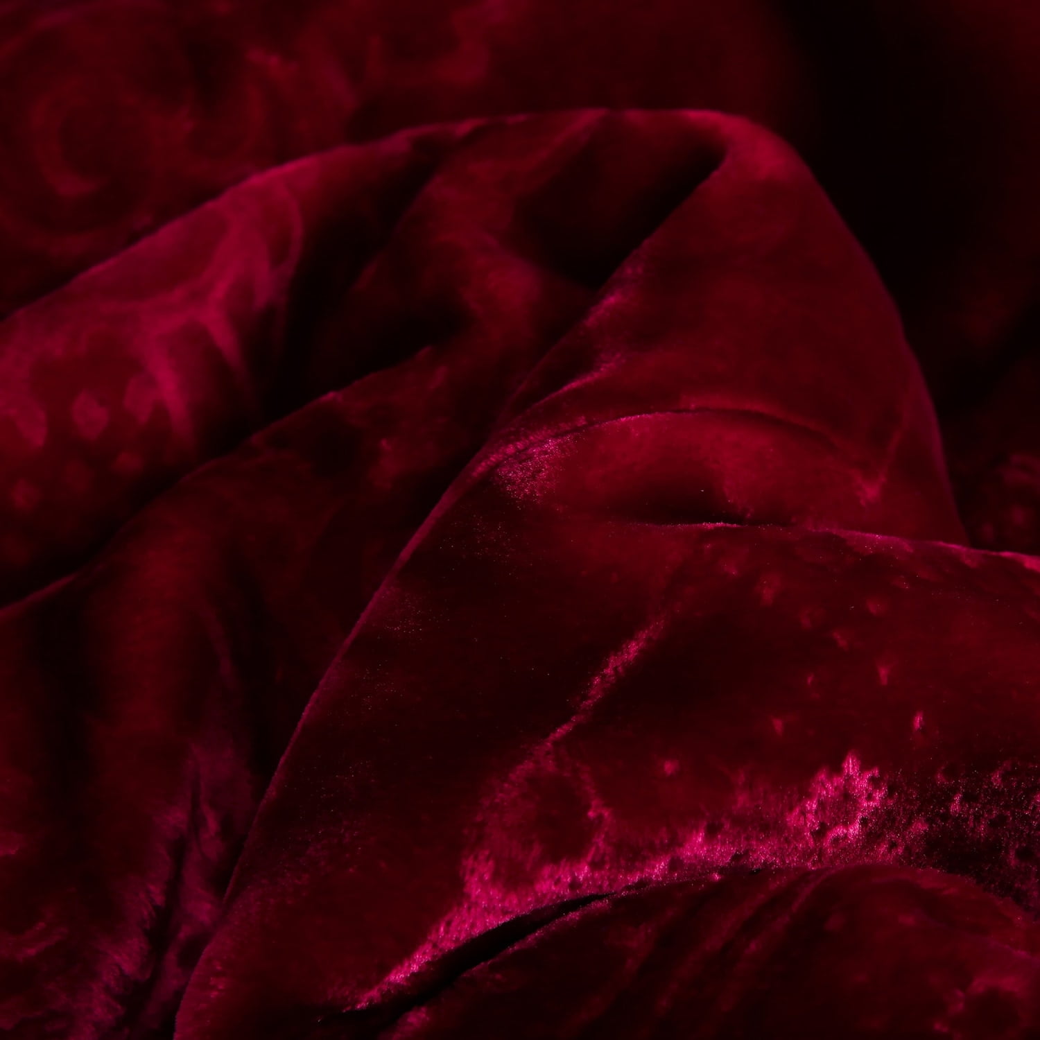 Queen Solid Burgundy Ultra Plush Sherpa Comforter Set