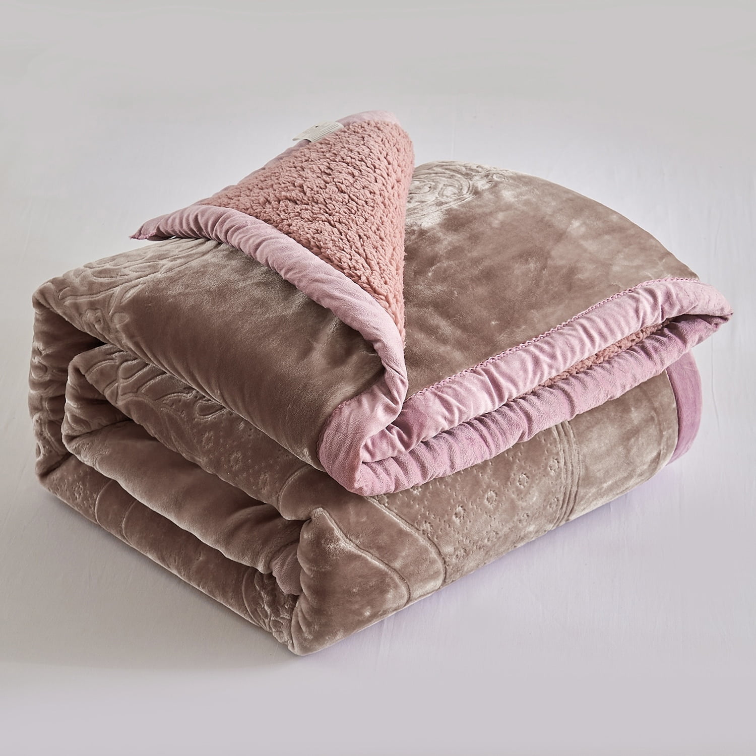 Woodrose Queen Microfiber Sherpa Comforter Set with Pillow Shams