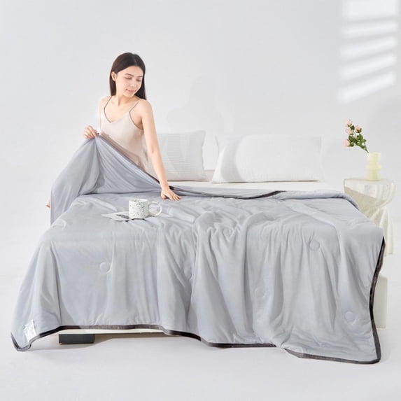 JOGZMZ Lightweight Summer Quilt Breathable Air Conditioning Blanket Soft Polyester Bed Cover with Black Binding, Machine Washable