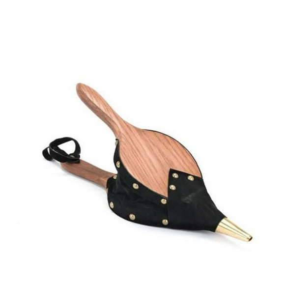 JOHNNY BEARD COMPANY 68050 Small Oak Hand Waxed Oil Finish Bellows- Leather Trim- 6 in. x 18 in.