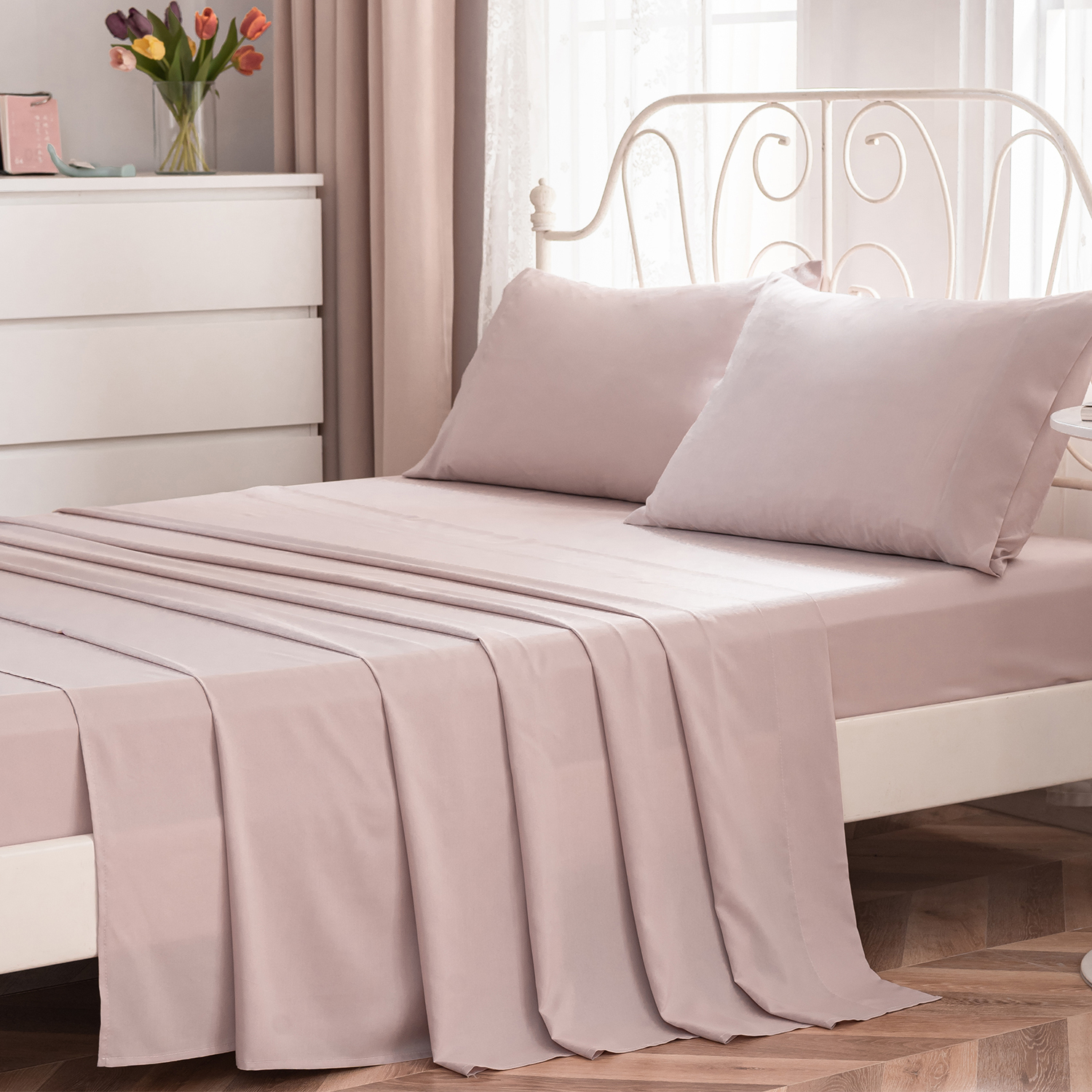 Truly Soft Everyday Gingham Pink Queen Sheet Set