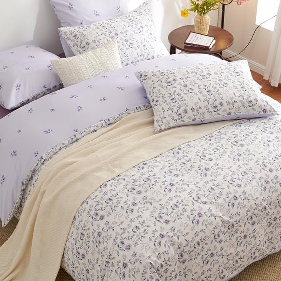 JOLUSERE 3-Piece Purple Floral Reversible Comforter Queen Set, Soft Flower Botanical Quilt Bedding Set for Adults