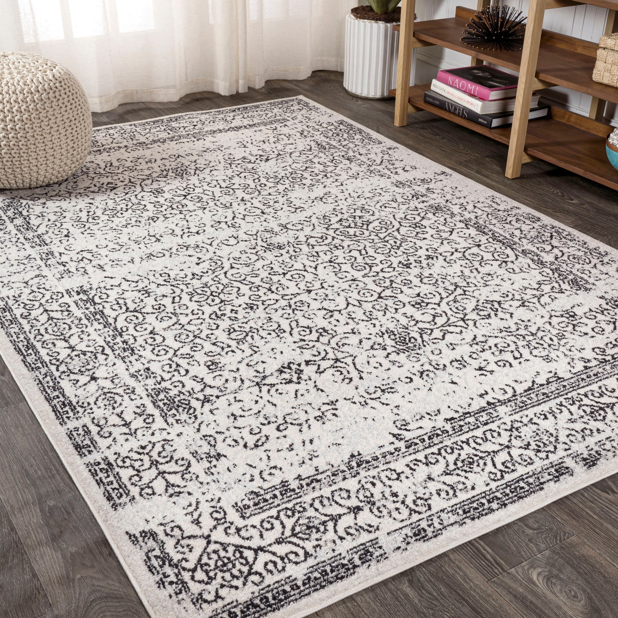 Black and White Filigree 4' x 6' Synthetic Area Rug