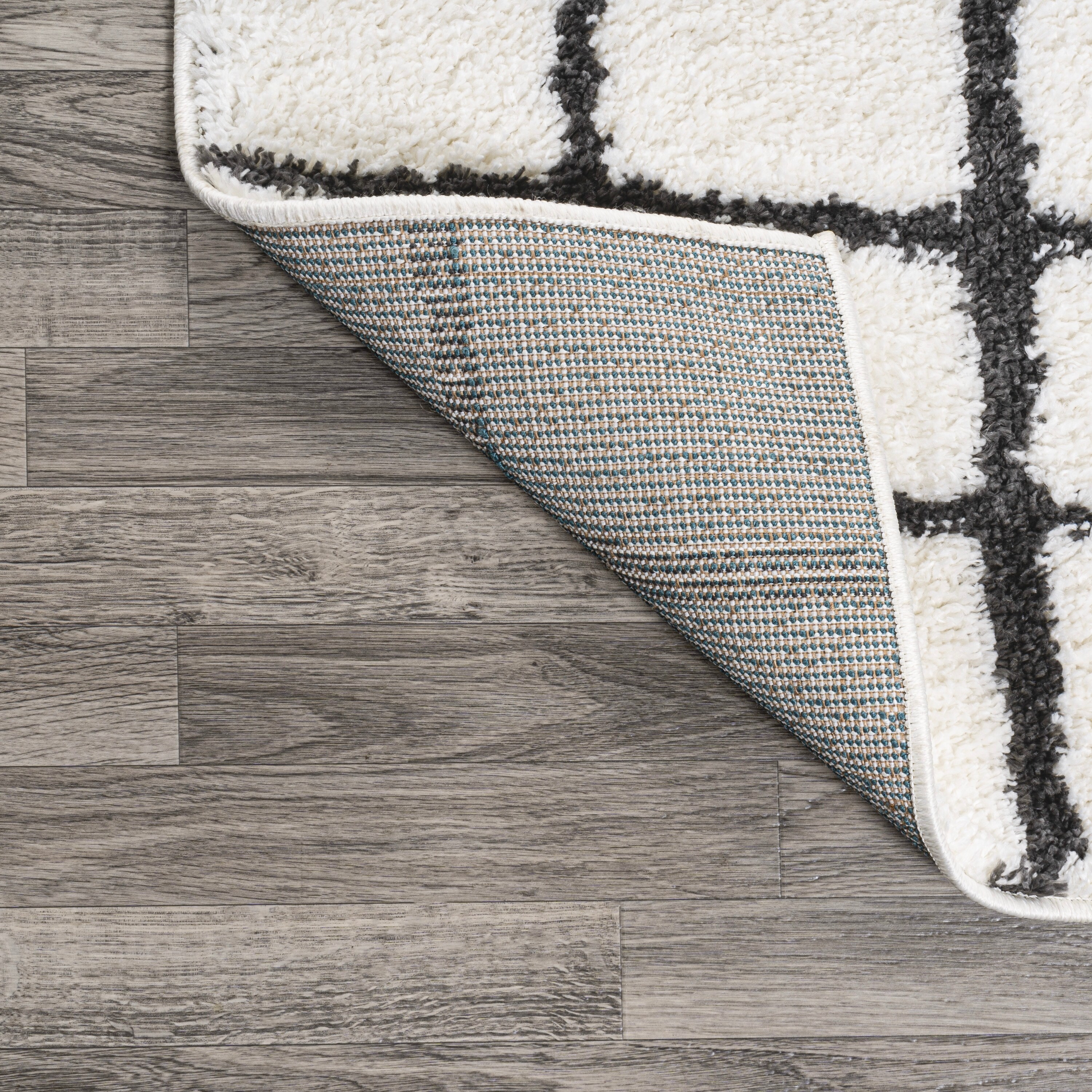 JONATHAN Y JONATHAN Y Cami Geometric Grid Shag Area Rug 4 X 6 - White ...