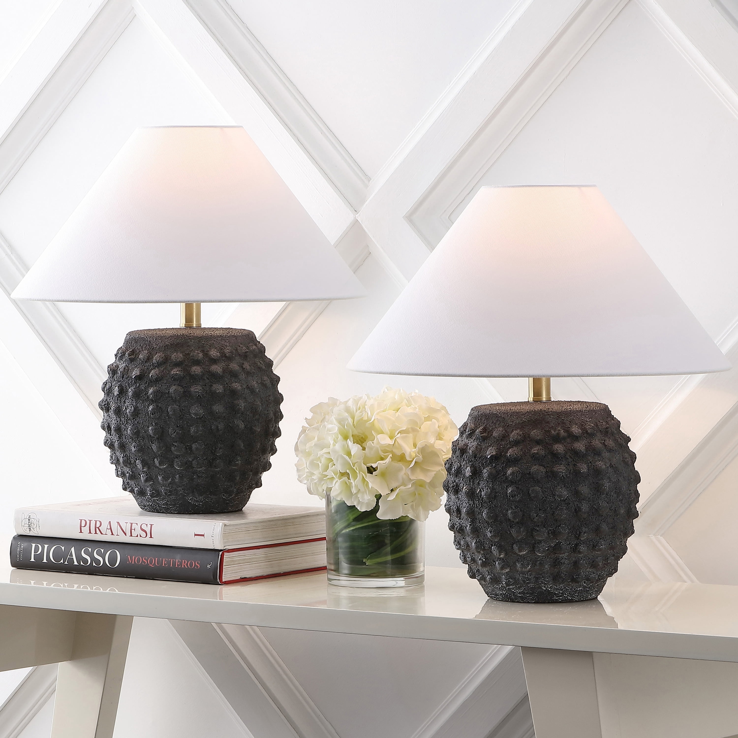 JONATHAN Y Effie 18.25" Minimalist Scandinavian Ceramic/Iron Hobnail LED Table Lamp, Matte Black (Set of 2), JYL5601A-SET2