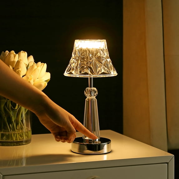 JONATHAN Y Madelyn 11.5" Bohemian Classic Acrylic Rechargeable Integrated Portable LED Table Lamp, Clear/Chrome, JYL7107A