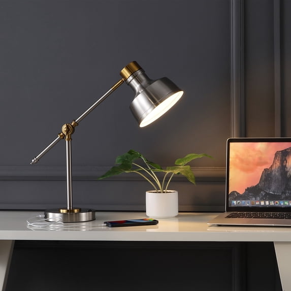JONATHAN Y Allegra 18.5" Classic Farmhouse Adjustable Cantilever LED Task Lamp with USB Charging Port, Nickel/Brass Gold, JYL7124B