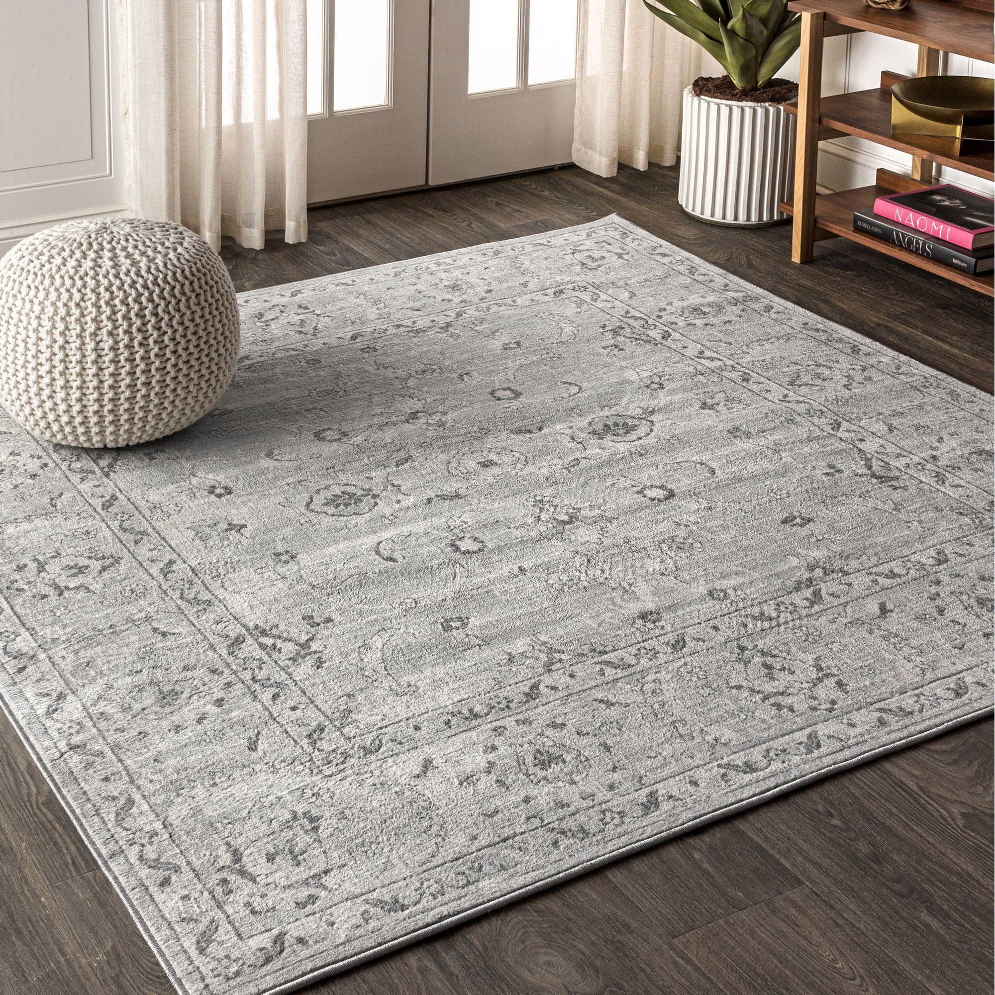Elegant Handmade 8x8 Square Gray Synthetic Area Rug