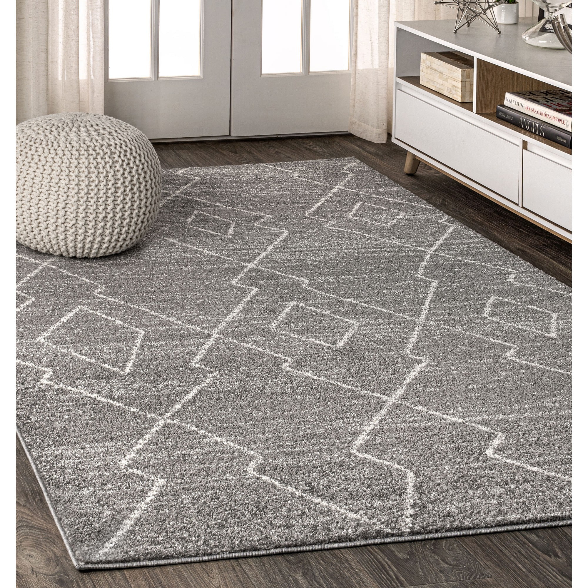 Braided Gray Geometric Synthetic 8' x 10' Area Rug