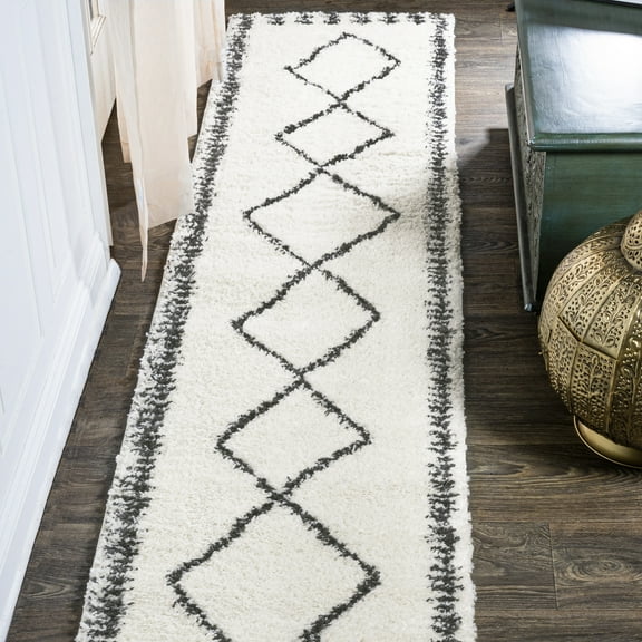 JONATHAN Y MOROCCAN HYPE 2 x 10 Runner Rug, Calvia Moroccan Diamond Shag - White/Gray, MOH404A-210