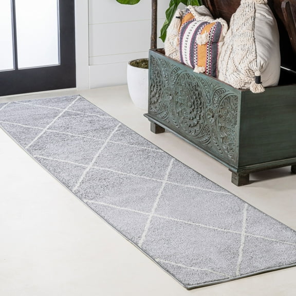 JONATHAN Y SUPERSOFT 2 x 10 Runner Rug, Cole Minimalist Diamond Trellis - Light Gray/White, SEU102G-210