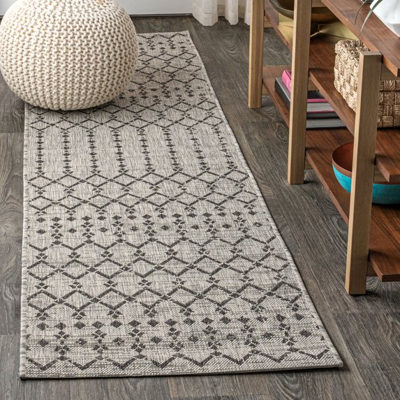 JONATHAN Y SANTA MONICA 2 x 10 Runner Rug, Ourika Moroccan Geometric Textured Weave - Light Gray/Black, SMB108E-210