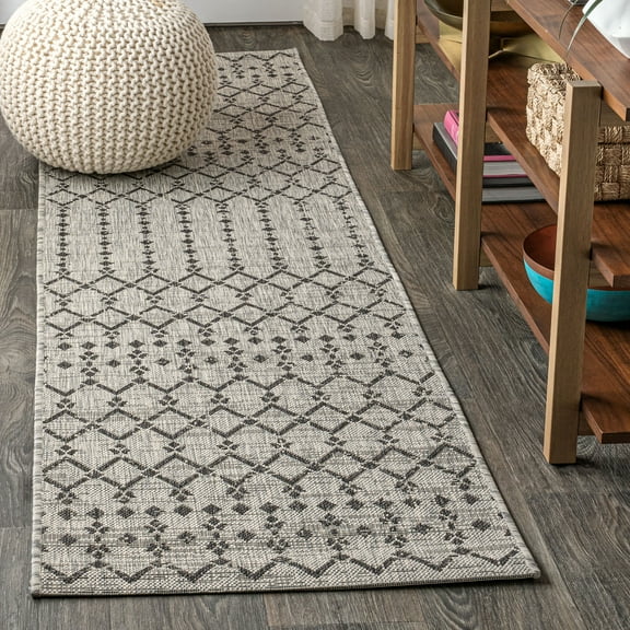 JONATHAN Y SANTA MONICA 2 x 20 Runner Rug, Ourika Moroccan Geometric Textured Weave - Light Gray/Black, SMB108E-220
