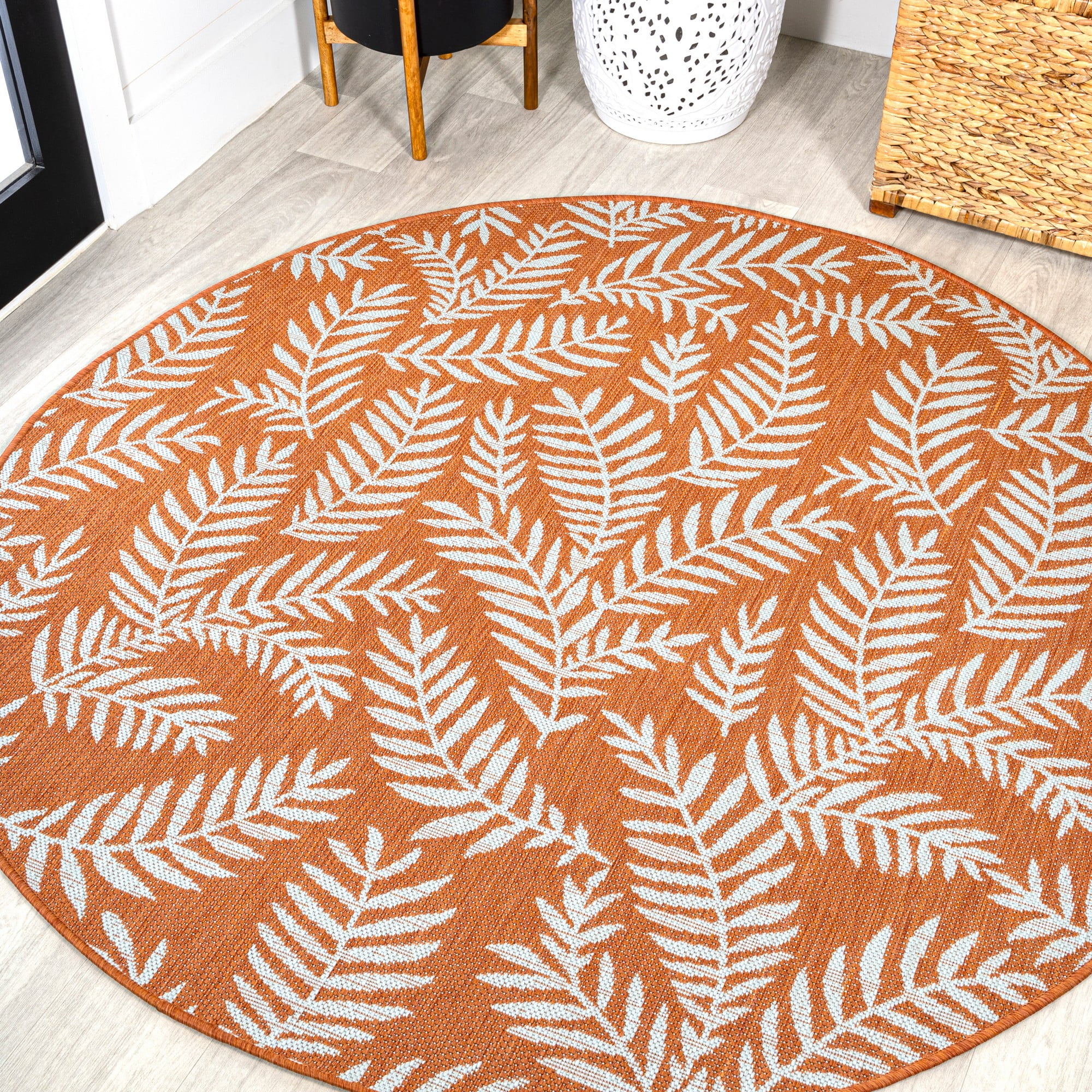 5'3" Round Orange and Cream Synthetic Floral Area Rug