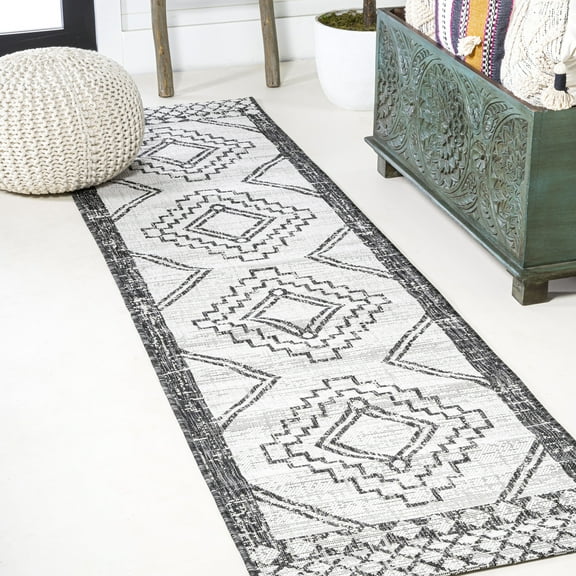 JONATHAN Y SANTA MONICA 2 x 10 Runner Rug, Marokko Diamond Tribal Medallion - Ivory/Black, SMB127E-210