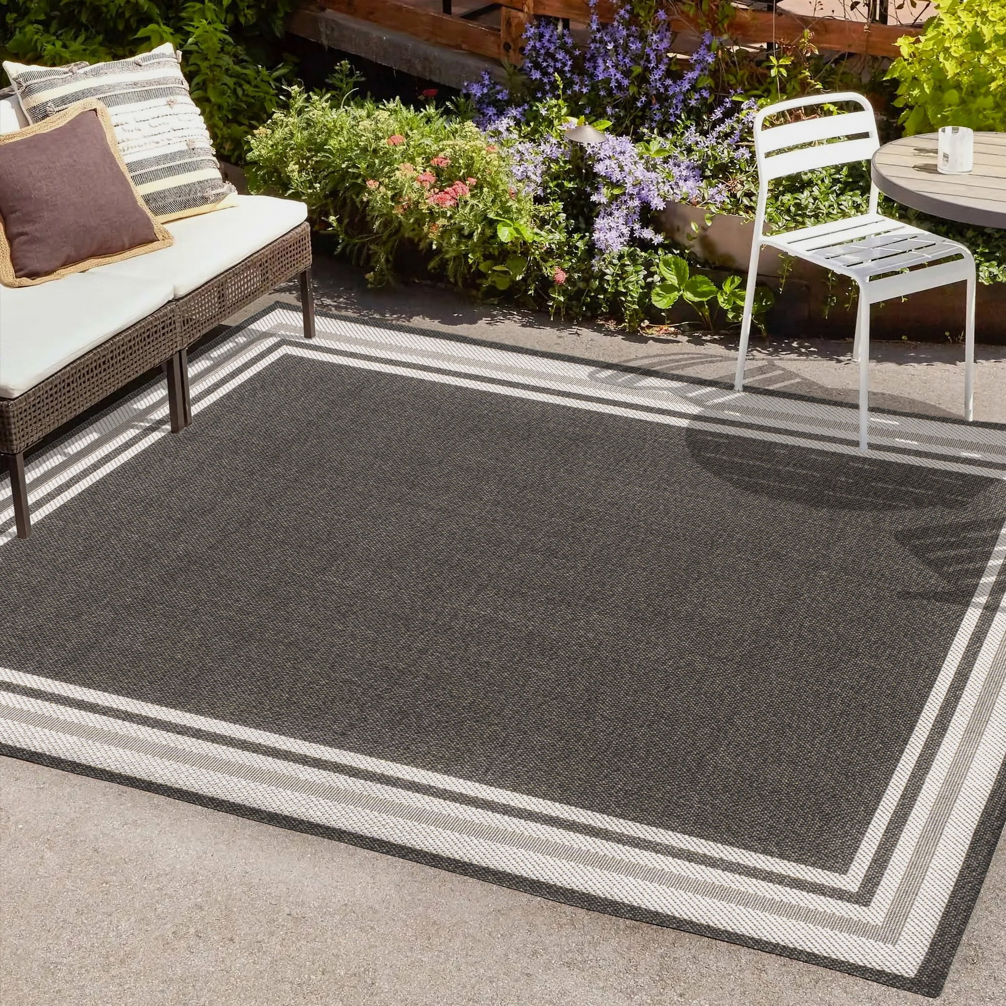 Modern Gray Stripe 8' x 10' Synthetic Indoor/Outdoor Area Rug