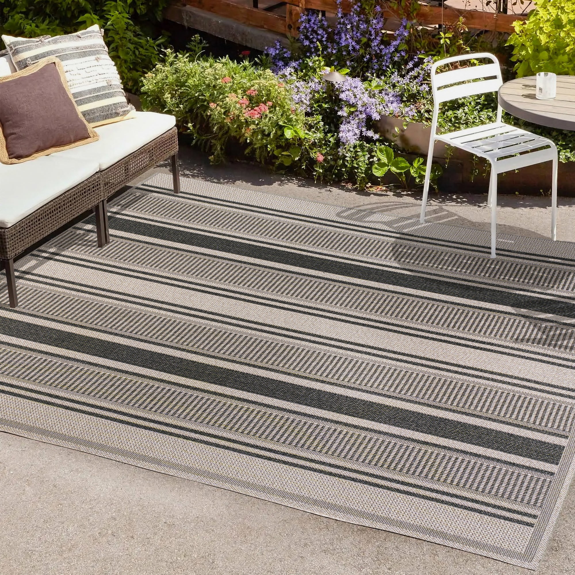 Modern Double Stripe Black and Beige Synthetic Area Rug - 3x5 Feet