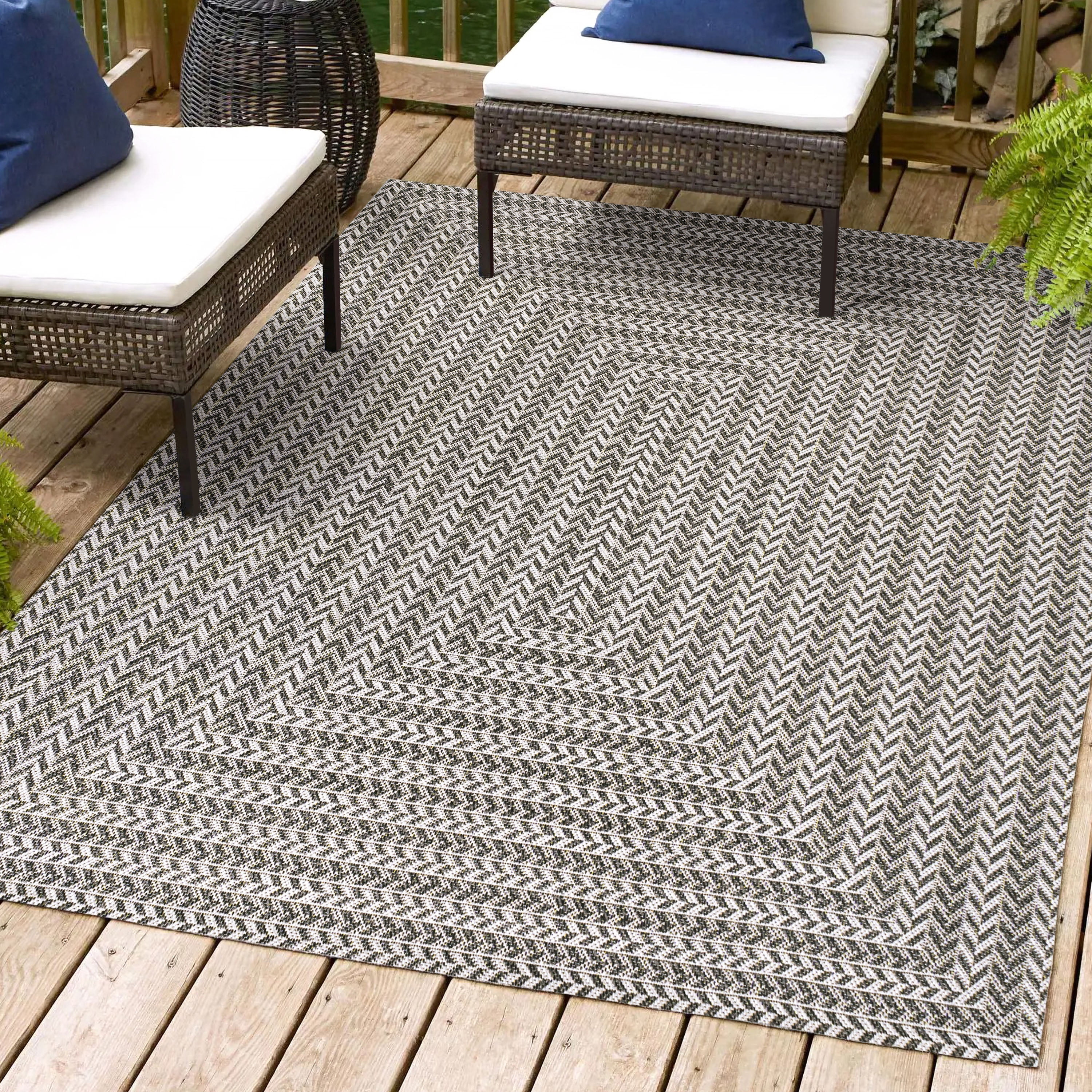 Modern Chevron Geometric 5x8 Black and Light Gray Synthetic Area Rug