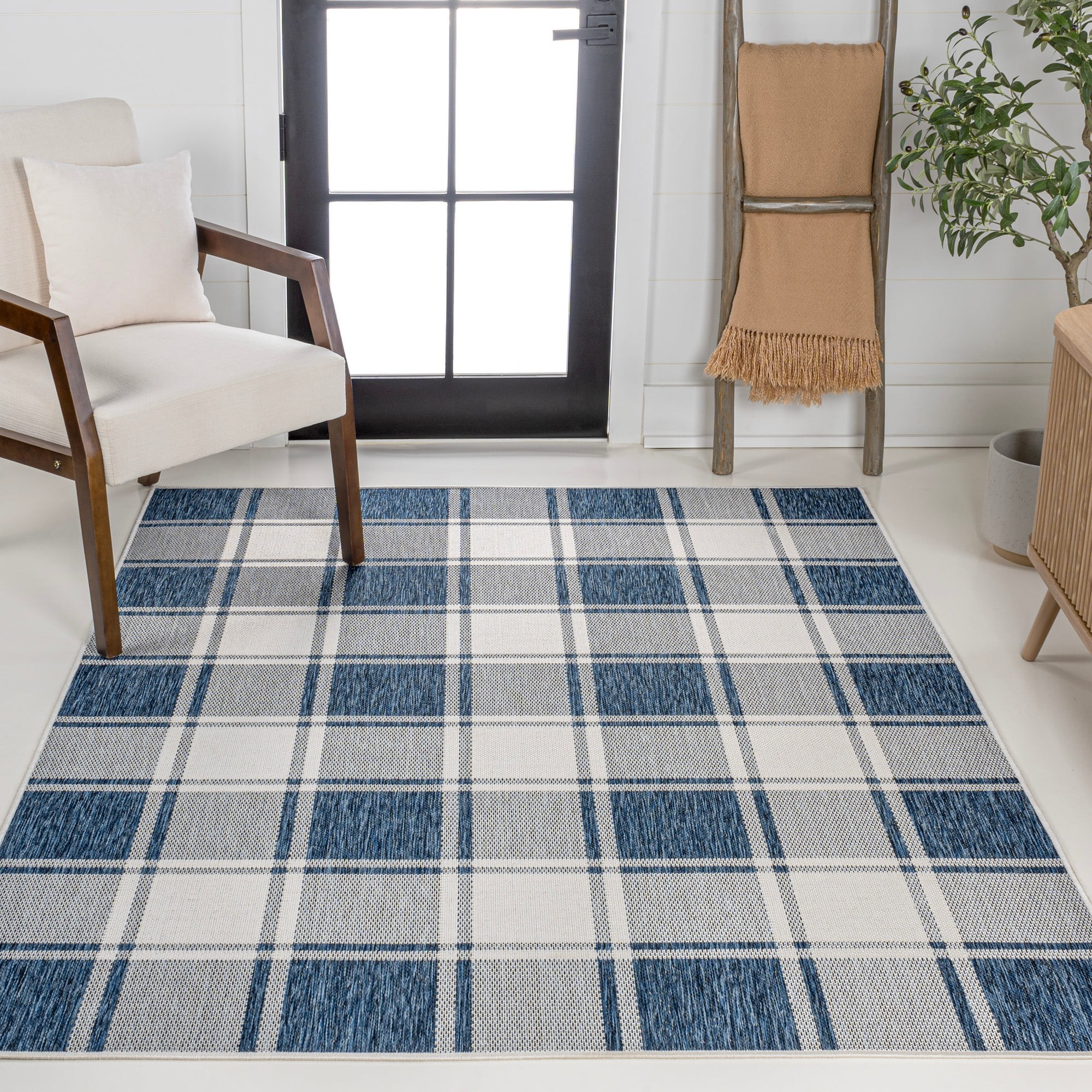 Sabine Navy and Cream Gingham Synthetic 3 x 5 Area Rug