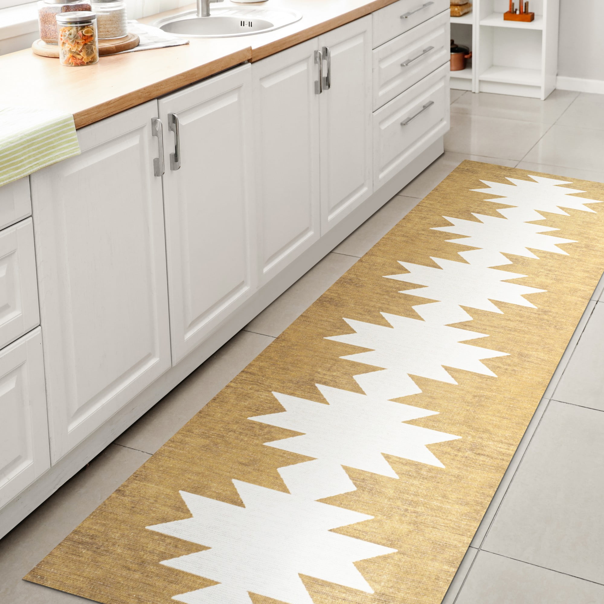 Chayton Yellow and Cream Geometric Machine-Washable Runner Rug