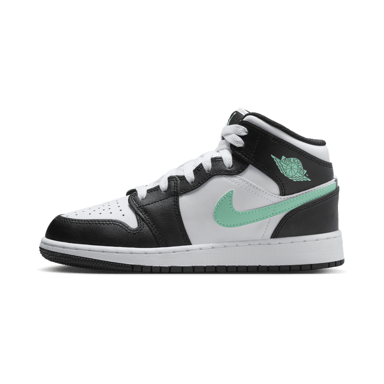 Nike Air Jordan 1 Mid White Green Glow Black DQ8423-103 Size‎ 6 Jordan - Boy - GS Air Jordan 1 Mid - White/Green Glow/Black  main image 2