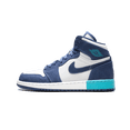 thumbnail image 1 of JORDAN GRADE SCHOOL Air Jordan 1 Retro High OG GS "Blue Moon" 332148 407 from Stadium Goods, 1 of 6