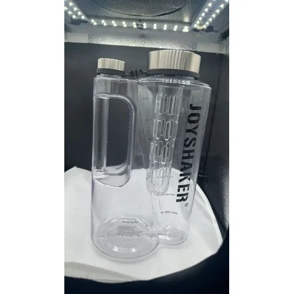 JOYSHAKER Water Bottle with fruit infuse 0.67 gallon