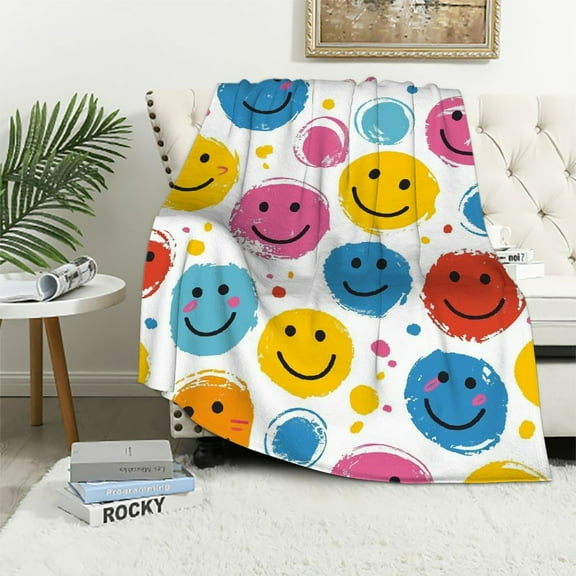 JRXY Kawaii & Smile Face Pattern Flannel Fleece Blanket White
