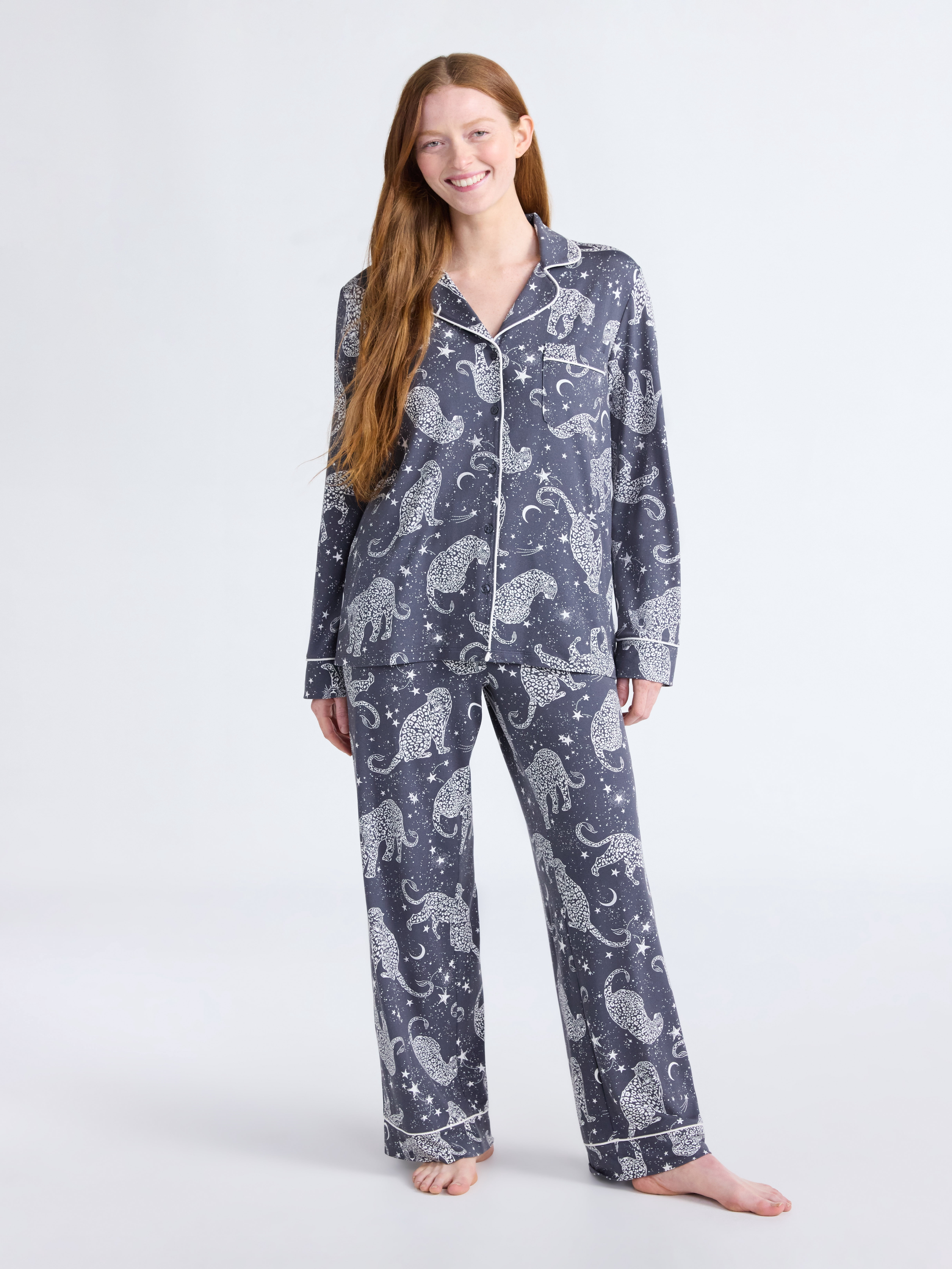 Joyspun Women’s Dreamy Soft Collection Long Sleeve Top and Pants Pajama Set, Sizes XS-4X
