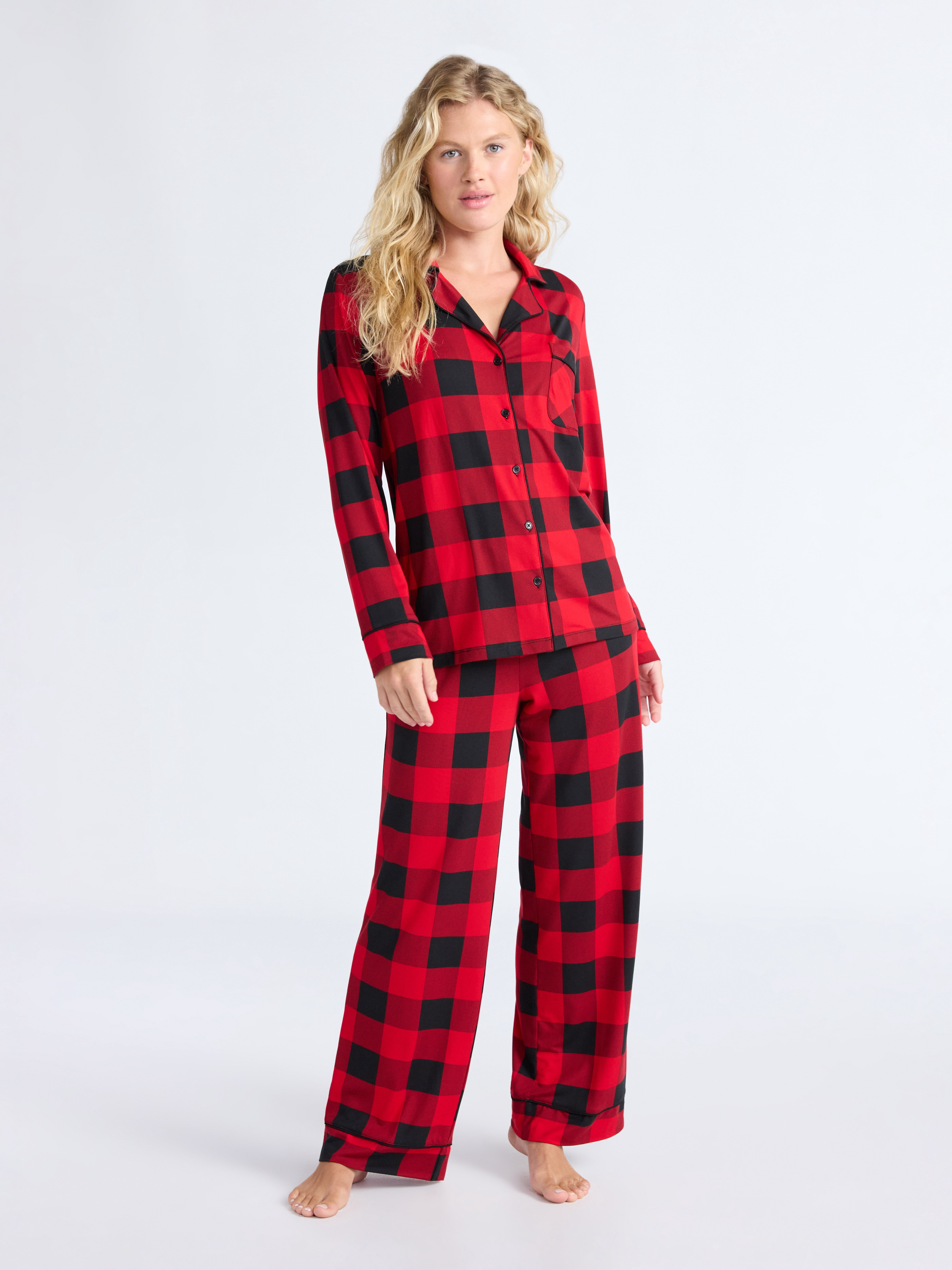 Joyspun Women’s Dreamy Soft Collection Long Sleeve Top and Pants Pajama Set, Sizes XS-4X