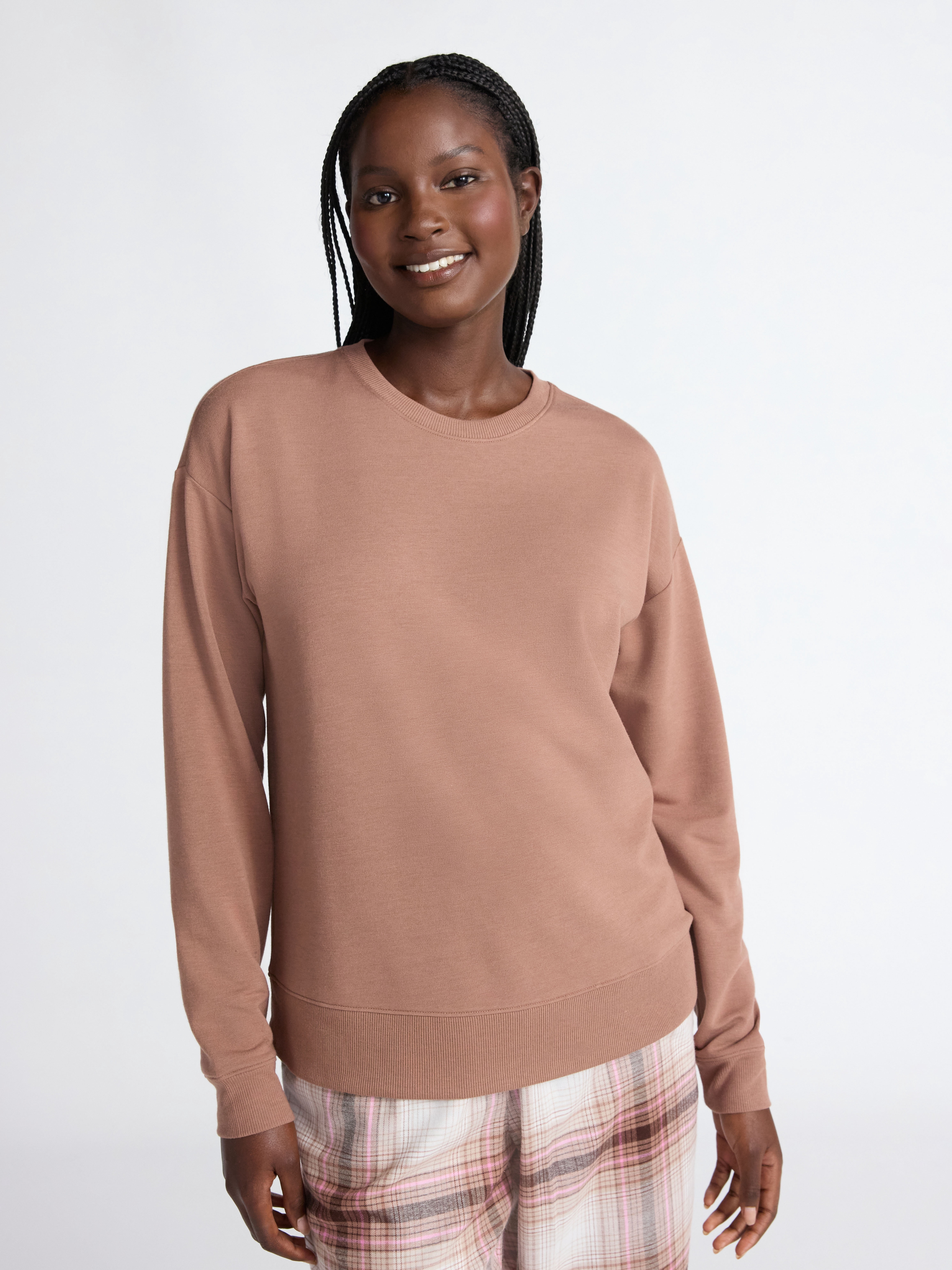 Joyspun Women's Fleece Drop Shoulder Sleep Top with Long Sleeves, Sizes XS-3X